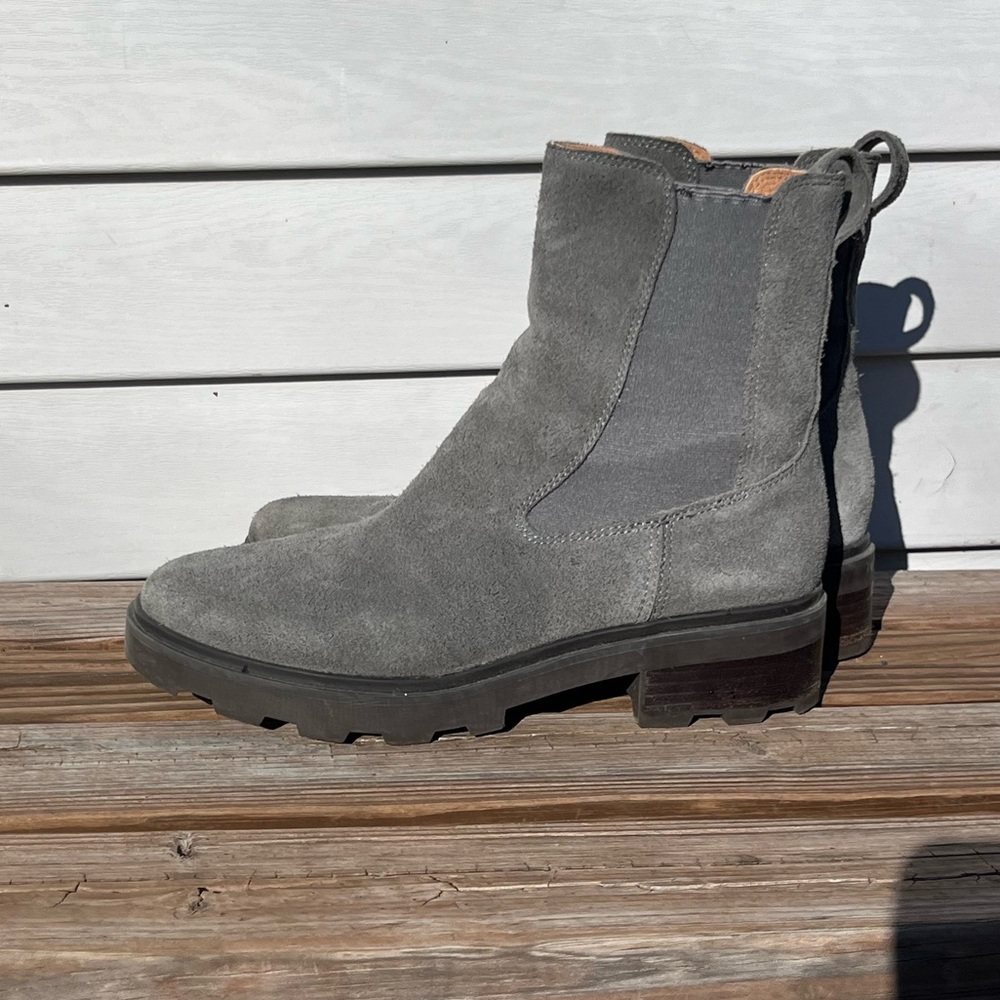 Madewell The Wyckoff Chelsea Lugsole Boots size 9.5 - Picture 2 of 7